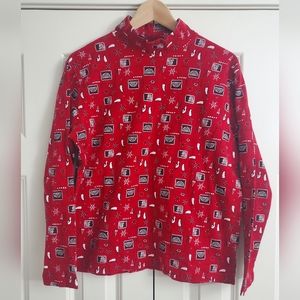 St. John's Bay Red Mock Turtleneck Penguin Igloos Skis Black and White Vintage L